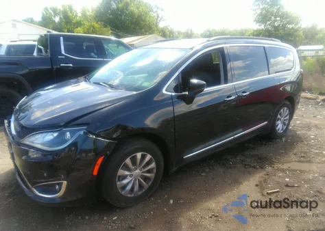 2017 Chrysler Pacifica Touring-L from USA, damaged, VIN 2C4RC1BG3HR535419